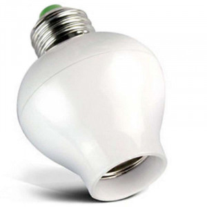 E27 motion detector on wall socket